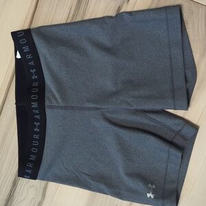 Under Armour Womens Heatgear Athletic Shorts